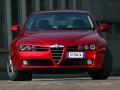 Alfa Romeo 159 159 1.9 JTDM (150 Hp) Q-Tronic full technical specifications and fuel consumption