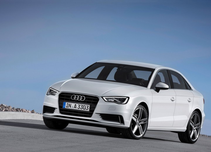 Audi A3 Sedan (8V) spécifications techniques et consommation de carburant —  AutoData24.com