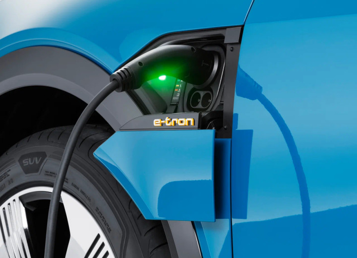 Caratteristiche tecniche di Audi e-tron - picture 16