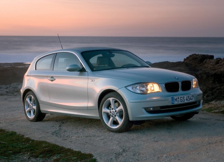 BMW 1er (E81) technical specifications and fuel consumption