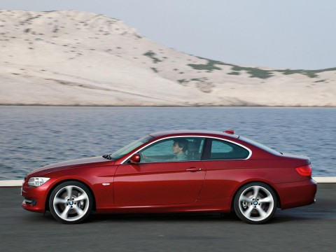 Technical specifications and characteristics for【BMW 3er Coupe (E92)】