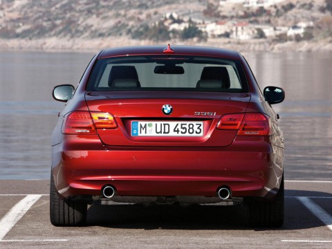 Technical specifications and characteristics for【BMW 3er Coupe (E92)】