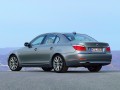 BMW 5er 5er (E60) 530 d (218 Hp) için tam teknik özellikler ve yakıt tüketimi 