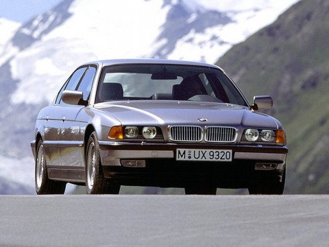 Technical specifications and characteristics for【BMW 7er (E38)】