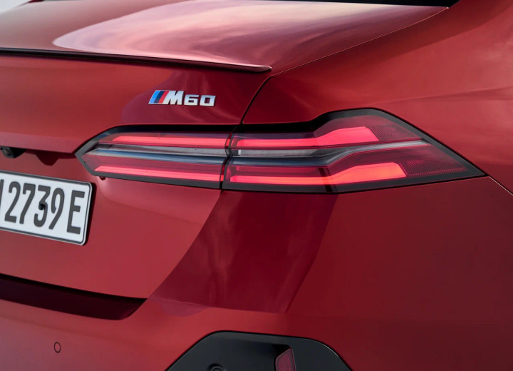 Technical specifications and characteristics for【BMW i5】 - picture 14