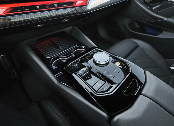Technical specifications and characteristics for【BMW i5】 - picture 7