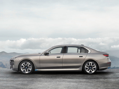 Технические характеристики о BMW i7