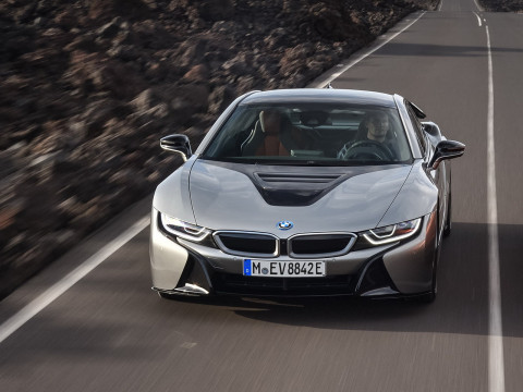 Technical specifications and characteristics for【BMW i8 Restyling】