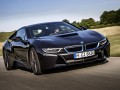 Technical specifications of the car and fuel economy of BMW i8