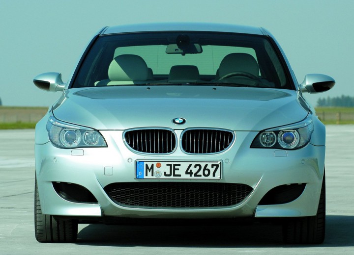 2005 BMW M5 (E60) 5.0 V10 (507 Hp) SMG  Technical specs, data, fuel  consumption, Dimensions
