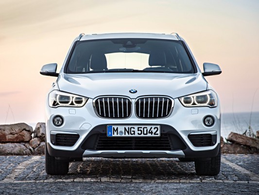 Тестдрайв на новото BMW X1  | ФАКТИ.БГ