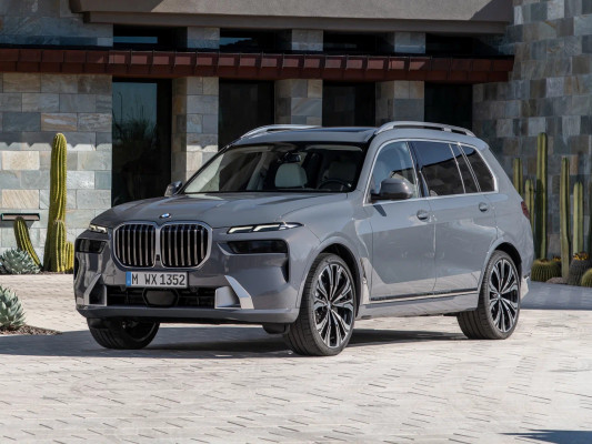 BMW X7 X7 (G07) Resryling 4.4 AT (530hp) 4x4