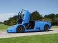 Technical specifications of the car and fuel economy of Bugatti EB 110