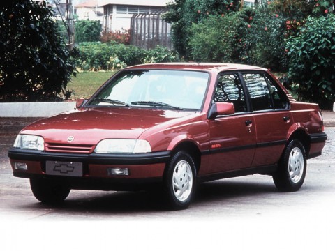 Technical specifications and characteristics for【Chevrolet Monza (J)】
