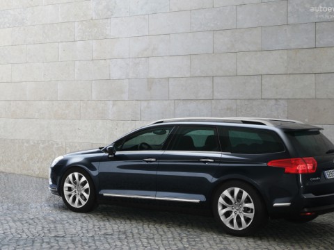 Technical specifications and characteristics for【Citroen C5 II Tourer】
