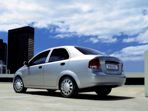 Technical specifications and characteristics for【Daewoo Kalos Sedan】