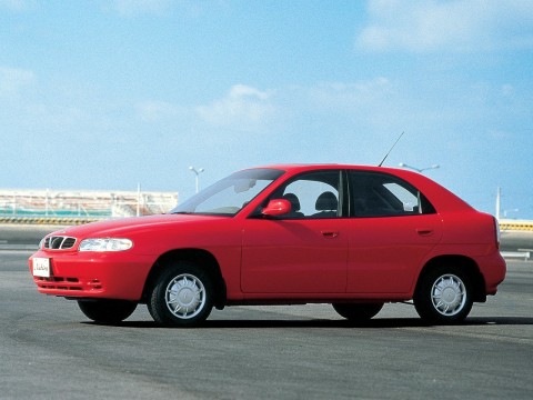 Technical specifications and characteristics for【Daewoo Nubira Hatcback】