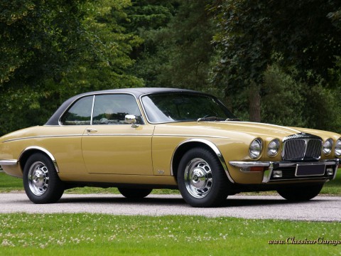 Technical specifications and characteristics for【Daimler Coupe】