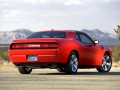 Technical specifications and characteristics for【Dodge Challenger SRT8】