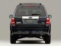 Ford Escape Escape II 2.5 L (153 Hp) Hybrid AWD için tam teknik özellikler ve yakıt tüketimi 