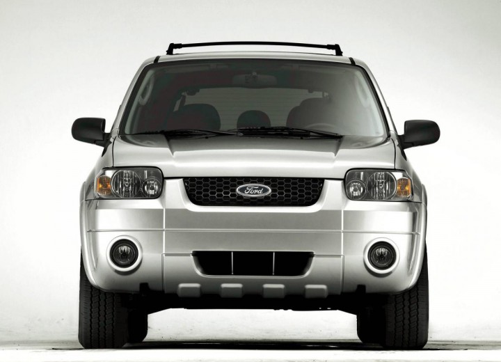 polvo limpiador recepción Ford Escape Escape • 3.0 i V6 24V XLT 4WD (203 Hp) especificaciones  técnicas y consumo de combustible — AutoData24.com