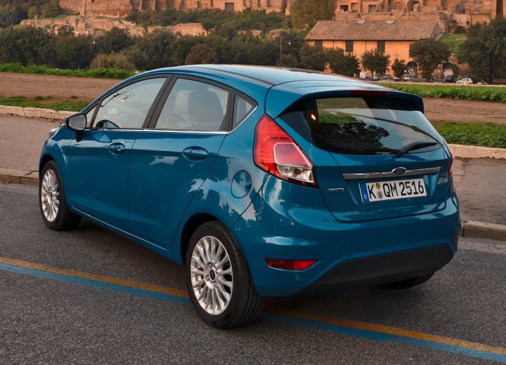 Ford Fiesta V (Mk6) technical specifications and fuel consumption —
