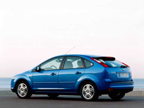Technical specifications and characteristics for【Ford Focus II Hatchback】