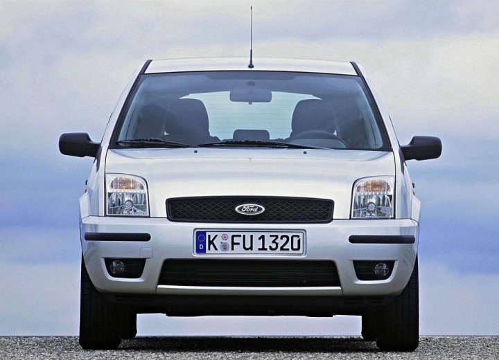 Ford Fusion spécifications techniques et consommation de carburant —  AutoData24.com