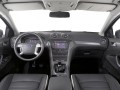 Especificaciones técnicas de Ford Mondeo IV Hatchback