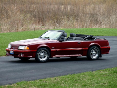 Technical specifications and characteristics for【Ford Mustang Convertible III】