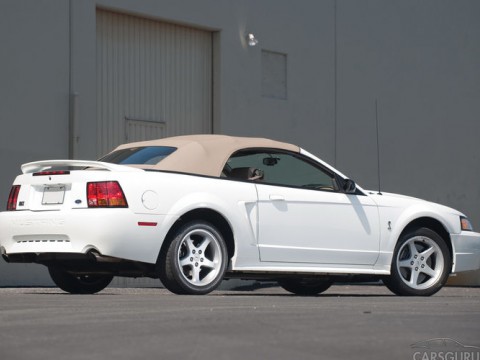 Technical specifications and characteristics for【Ford Mustang Convertible IV】