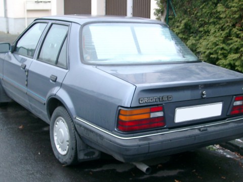 Technical specifications and characteristics for【Ford Orion I (AFD)】