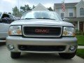GMC Envoy Envoy (GMT330) 4.3 i V6  4WD  (3 dr) (192 Hp) full technical specifications and fuel consumption