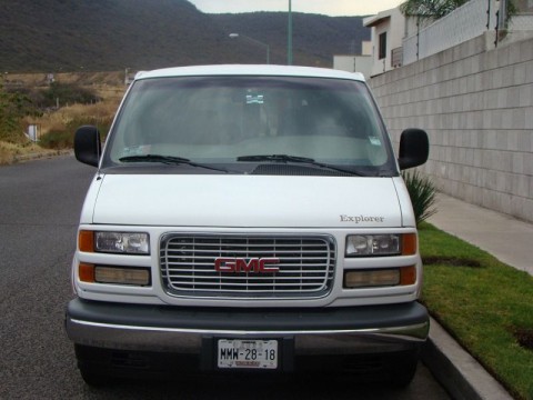 Technical specifications and characteristics for【GMC Savana】
