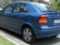 Caractéristiques techniques complètes et consommation de carburant de Holden Astra Astra Hatchback 1.8 i 16V ECOTEC (122 Hp)