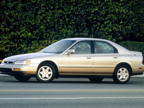 Technical specifications and characteristics for【Honda Accord V (CC7)】