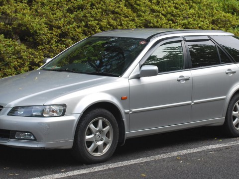 Technical specifications and characteristics for【Honda Accord VI Wagon】