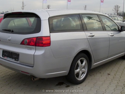 Technical specifications and characteristics for【Honda Accord VII Wagon】