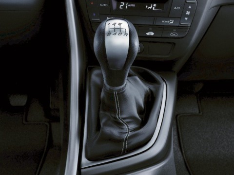 Honda Civic IX teknik özellikleri