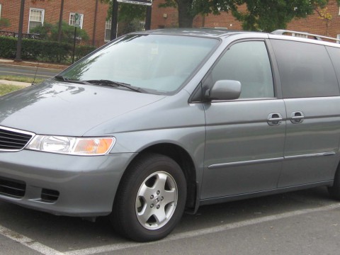 Especificaciones técnicas de Honda Odyssey II