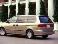 Especificaciones técnicas completas y gasto de combustible para Honda Odyssey Odyssey II 3.0 V6 (210 Hp)