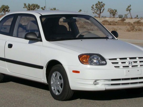 Technical specifications and characteristics for【Hyundai Accent Hatchback II】
