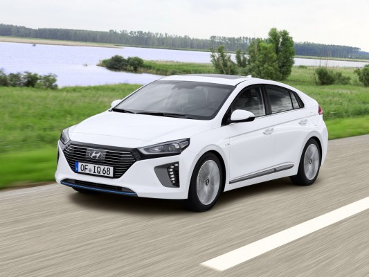 Hyundai IONIQ