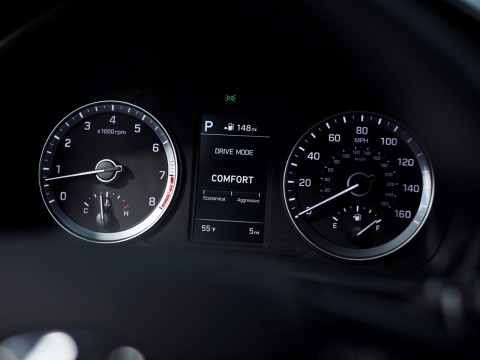 Caractéristiques techniques de Hyundai Sonata VI Restyling