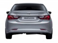 Especificaciones técnicas completas y gasto de combustible para Hyundai Sonata Sonata VI 2.4 AT (178hp)