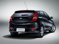  Caractéristiques techniques complètes et consommation de carburant de Hyundai Verna Verna Hatchback 1.4 i 16V (97 Hp)
