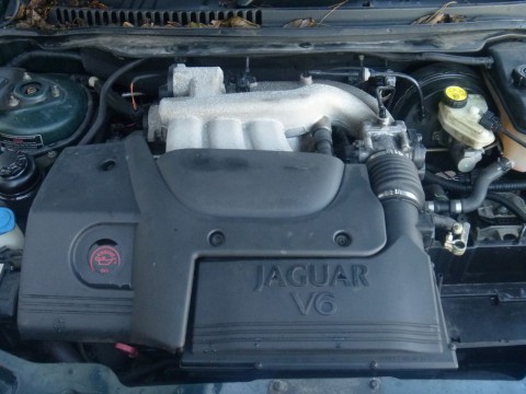 Технические характеристики о Jaguar X-type (X400)