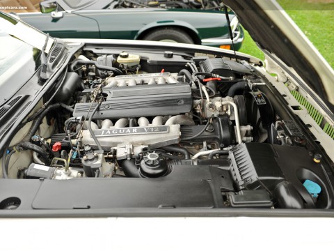 Τεχνικά χαρακτηριστικά για Jaguar XJ (X300/NAW/NAB)