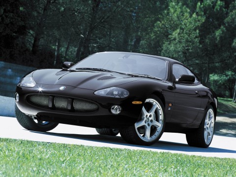 Especificaciones técnicas de Jaguar XK 8 Coupe (QEV)