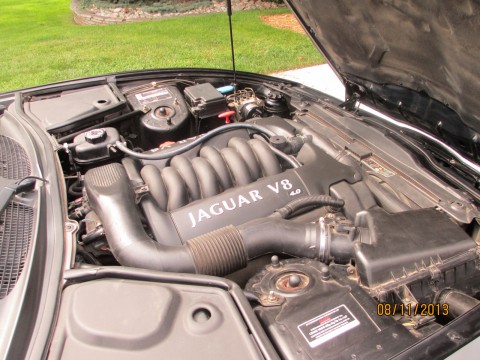 Jaguar XKR teknik özellikleri
